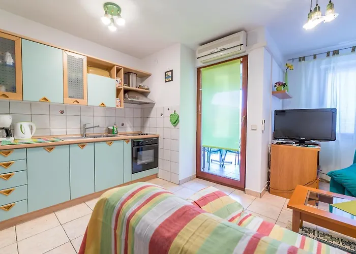 Lily Apartment Baška